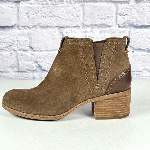 Clarks Shoes - Clarks Maypearl Daisy Ankle Boots Booties Womens 10 Tan Suede Leather Block Heel